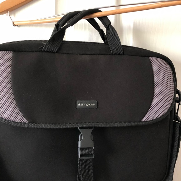 Targus laptop case - Picture 3 of 9